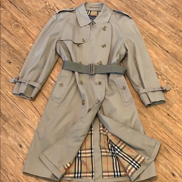Burberry Other - Burberry double breasted trench coat 52 short